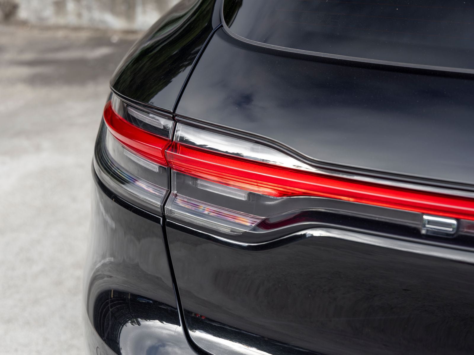 2022 Porsche Macan S