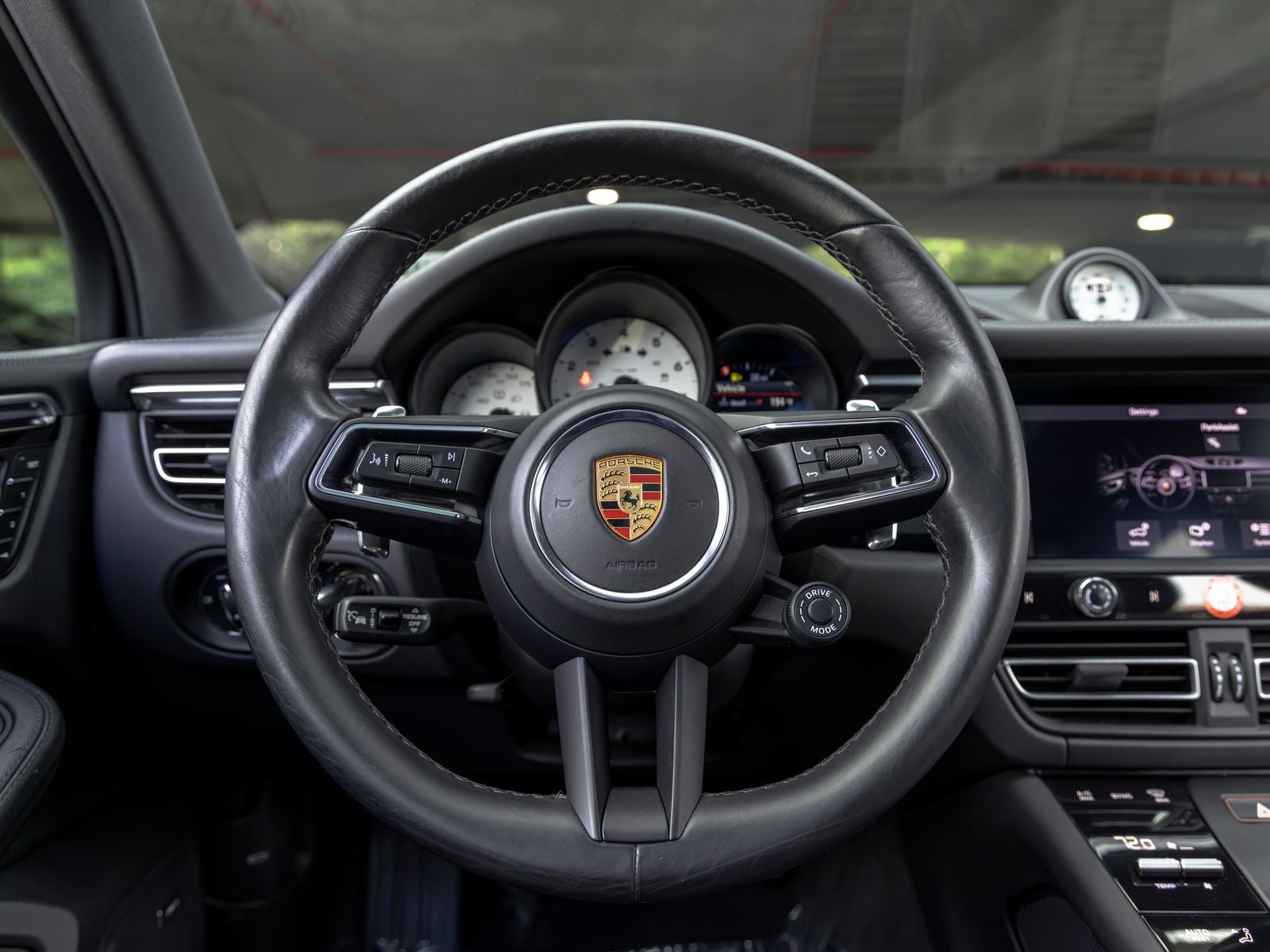 2022 Porsche Macan S