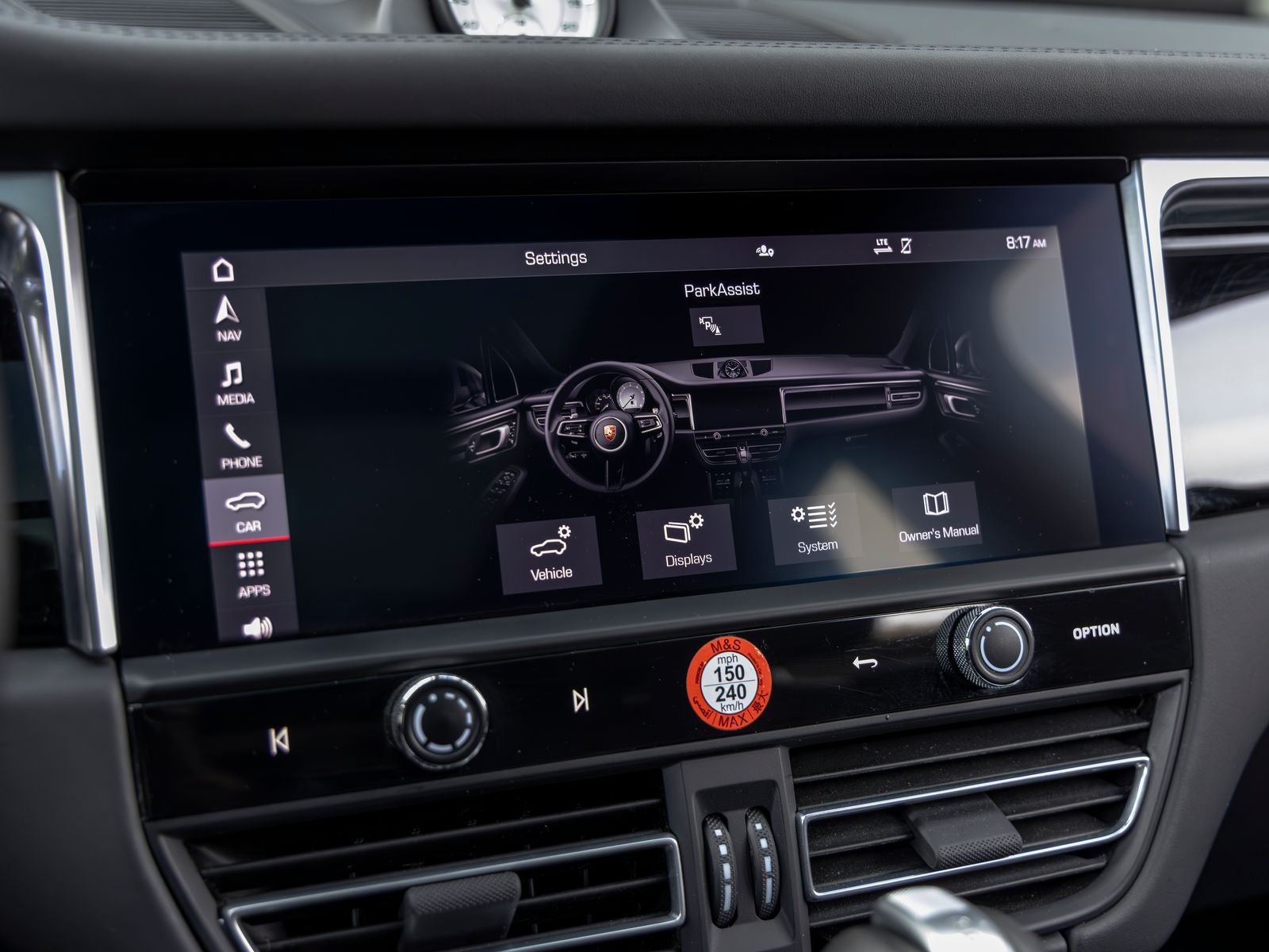 2022 Porsche Macan S