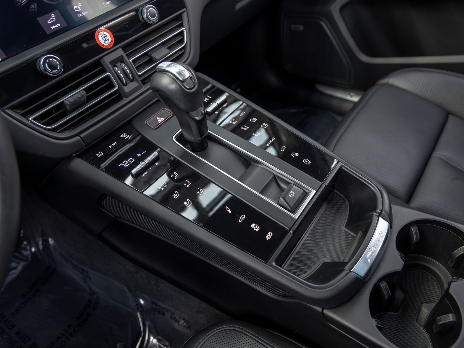 2022 Porsche Macan S