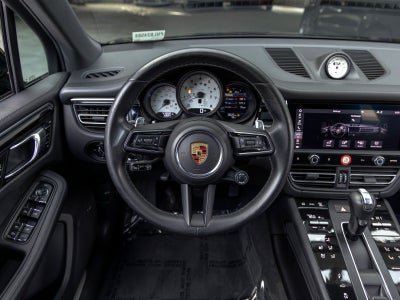 2022 Porsche Macan S