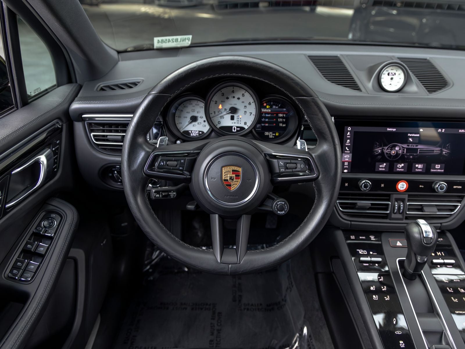 2022 Porsche Macan S
