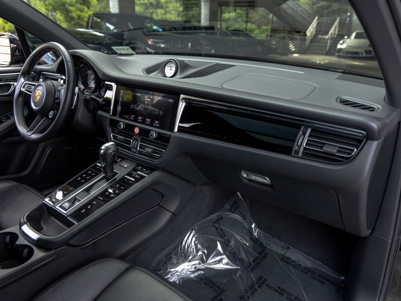 2022 Porsche Macan S
