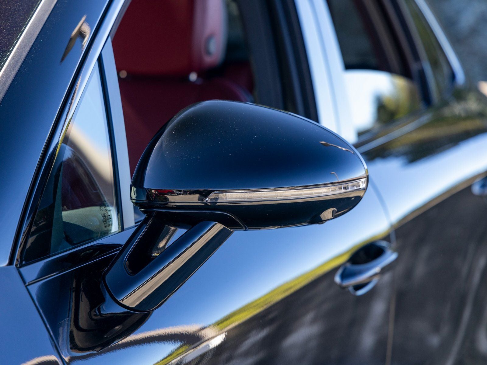 2025 Porsche Macan Macan S