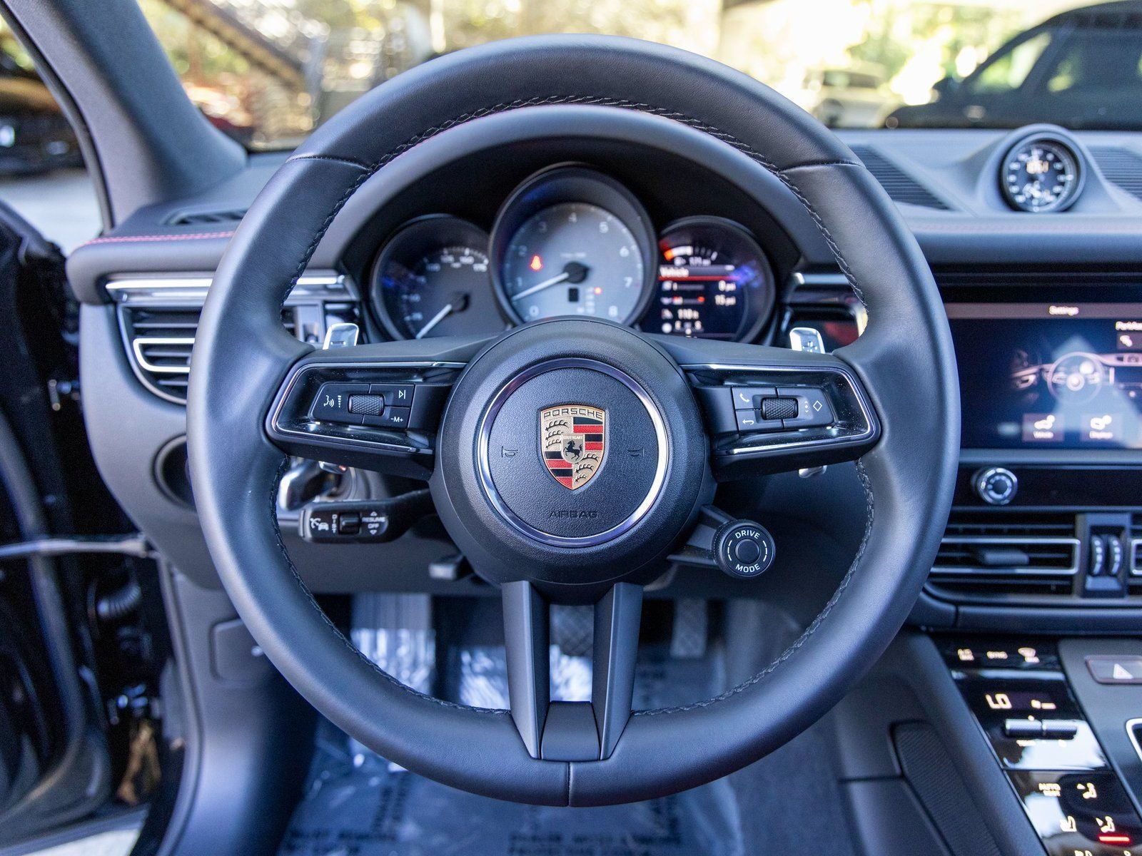 2025 Porsche Macan Macan S