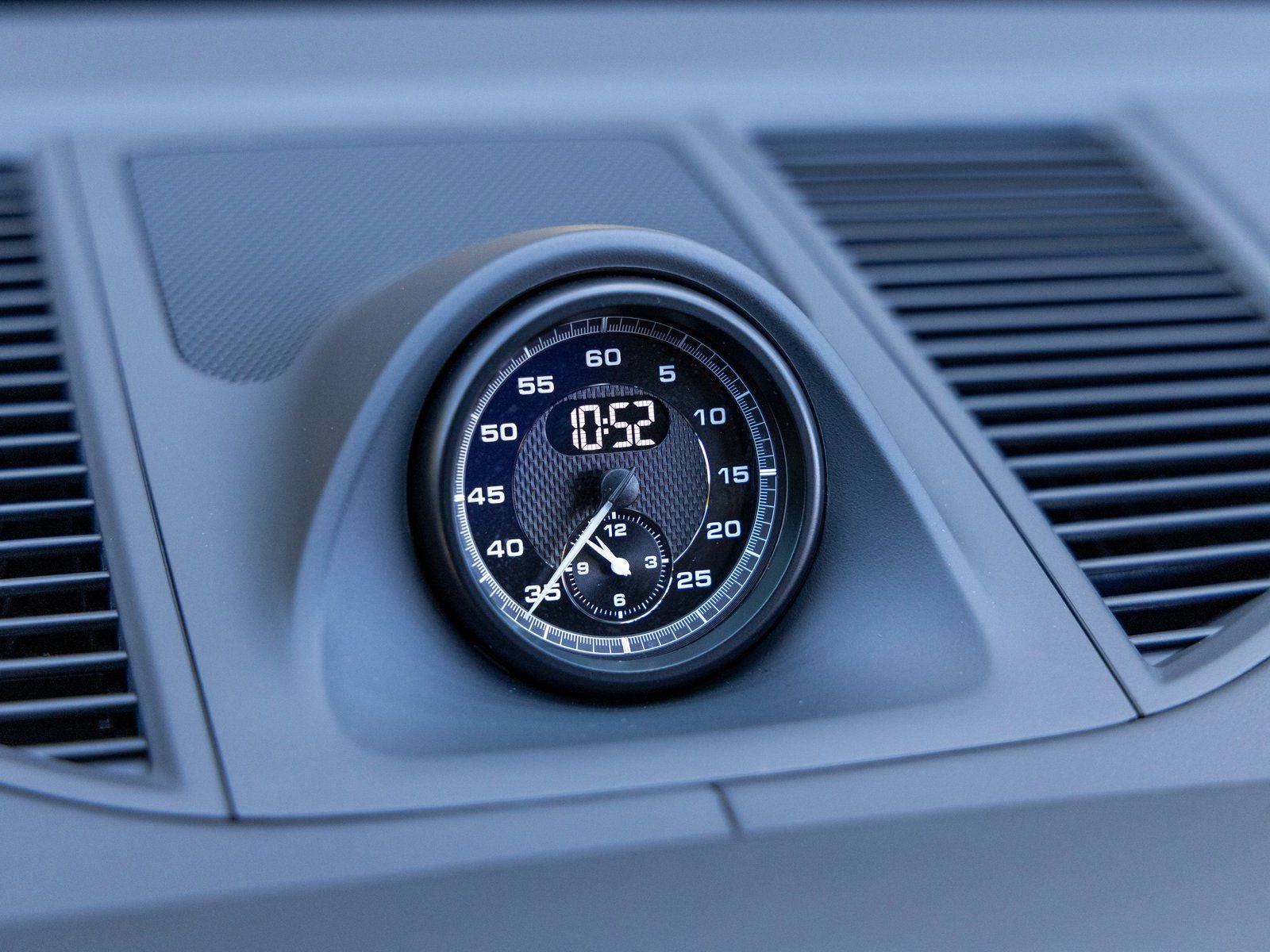 2025 Porsche Macan Macan S