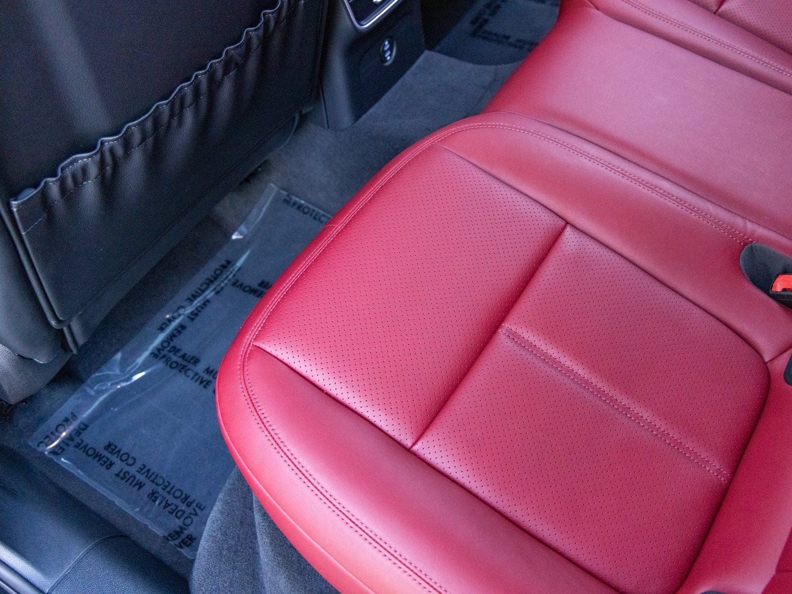 2025 Porsche Macan Macan S