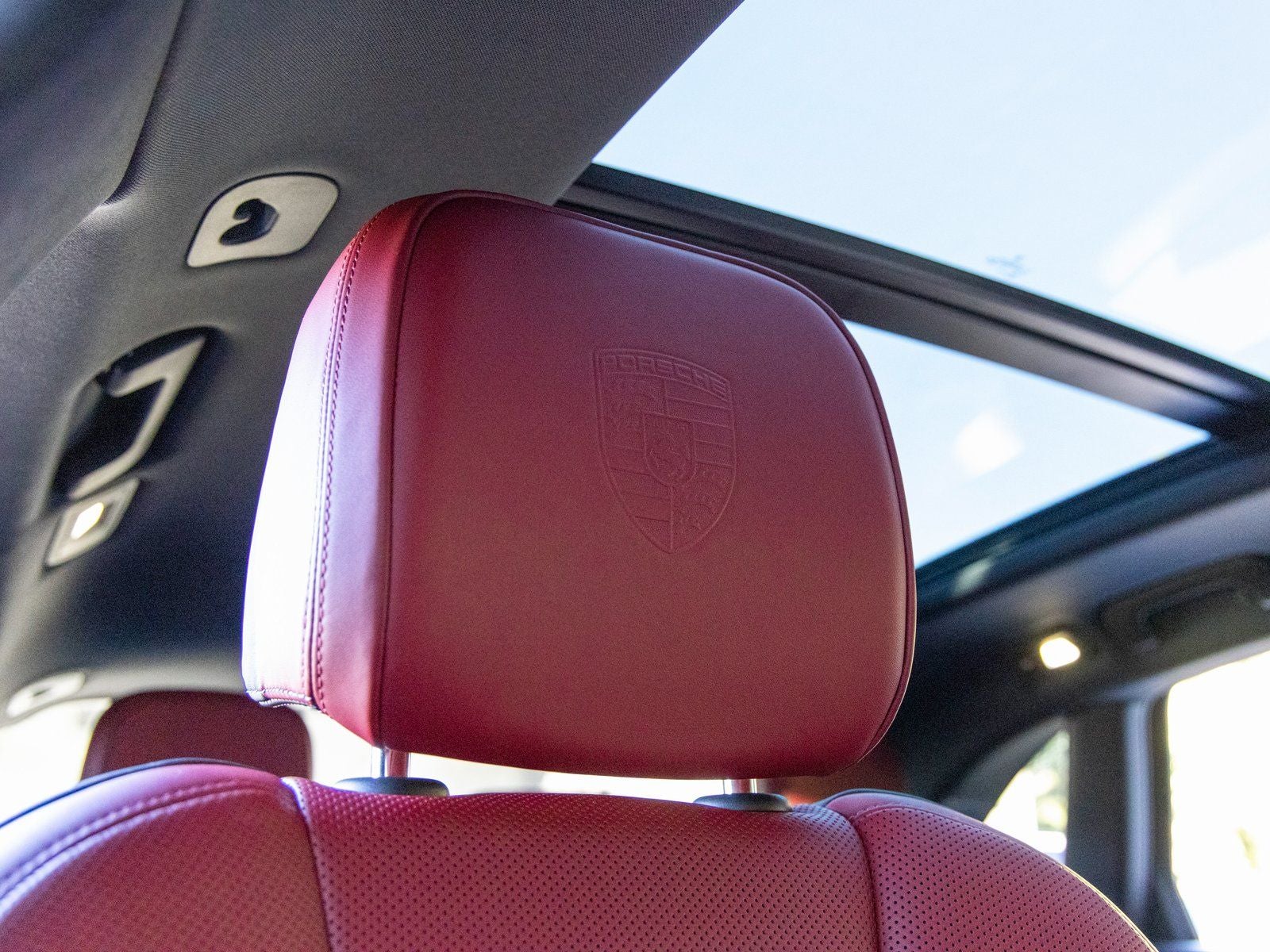 2025 Porsche Macan Macan S