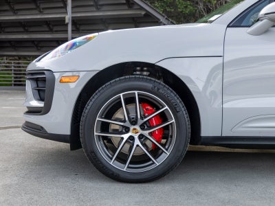 2026 Porsche Macan Macan S