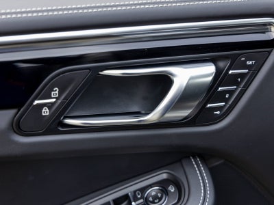 2026 Porsche Macan Macan S