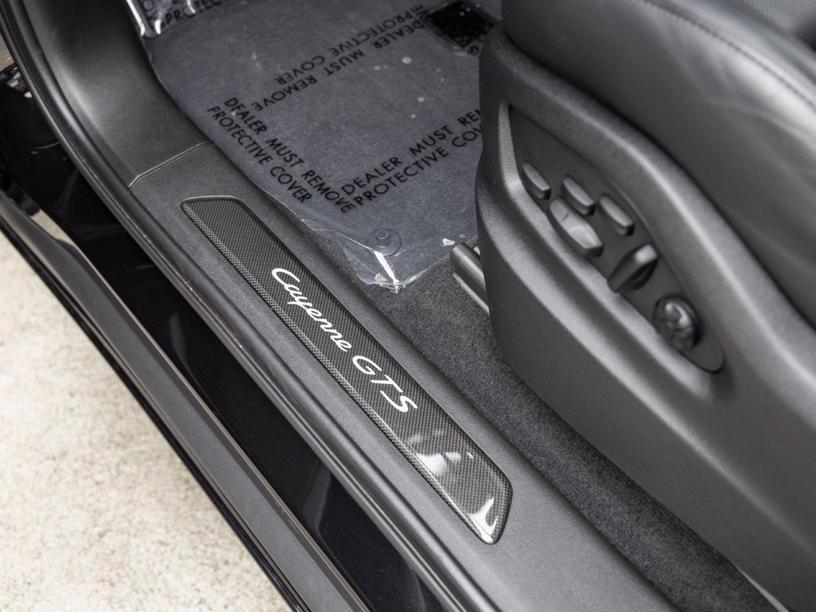 2023 Porsche Cayenne Cayenne GTS