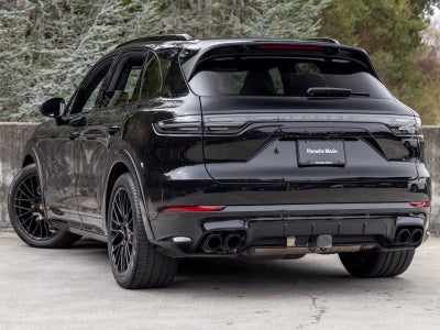 2023 Porsche Cayenne Cayenne GTS