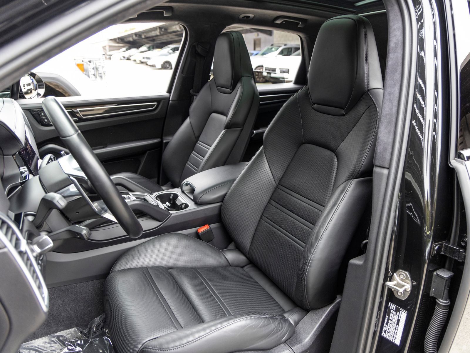 2023 Porsche Cayenne Cayenne GTS