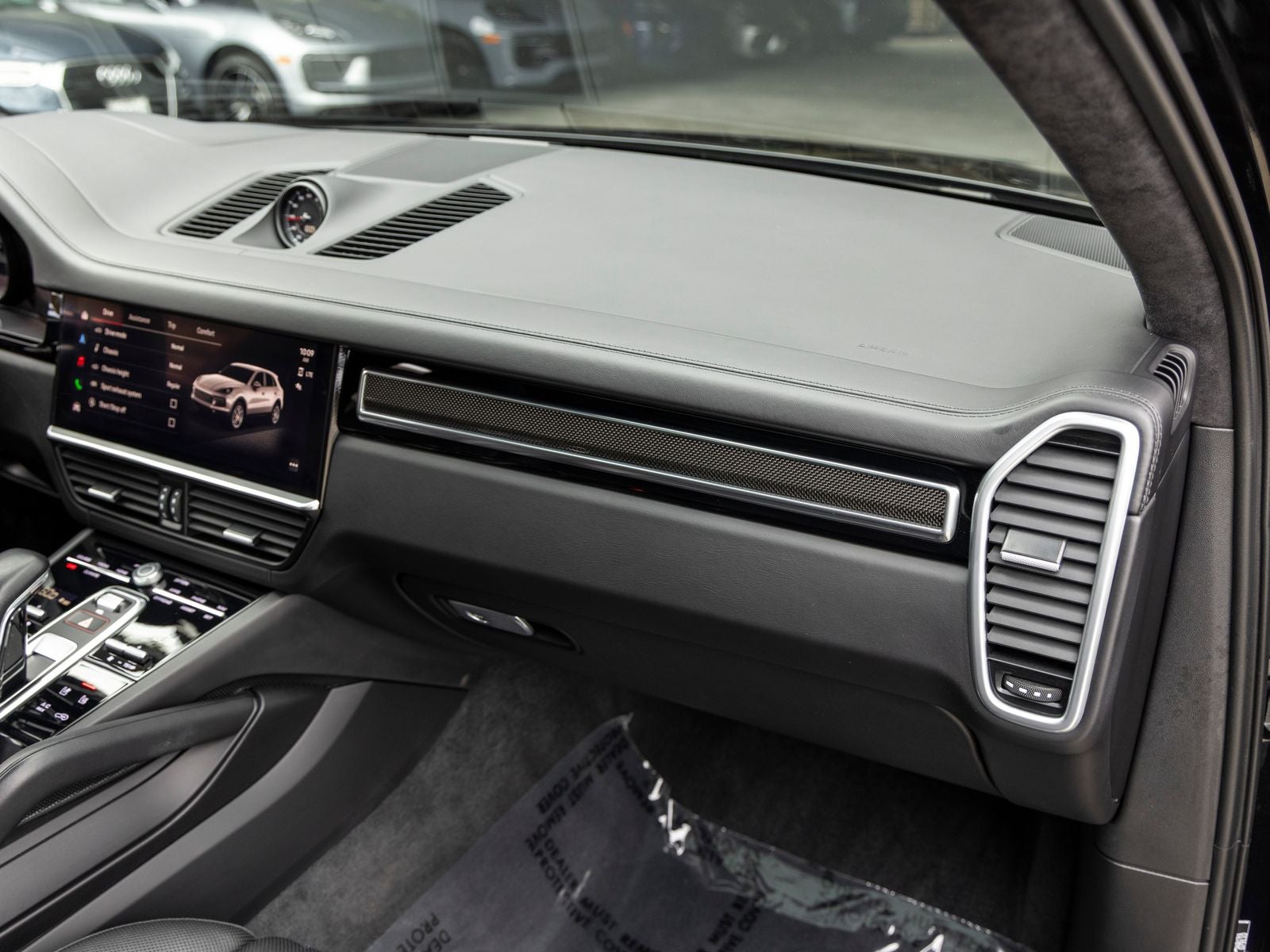 2023 Porsche Cayenne Cayenne GTS