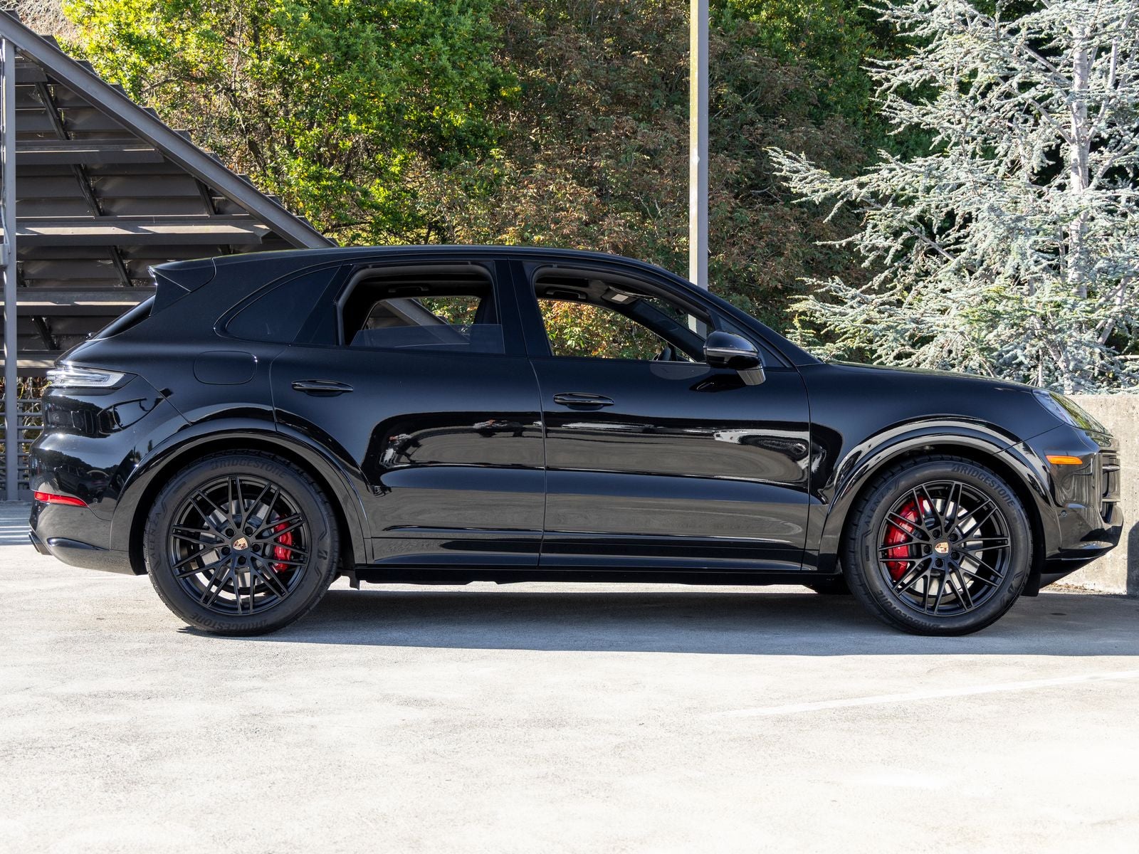 2025 Porsche Cayenne Cayenne GTS