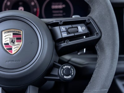 2025 Porsche Cayenne Cayenne GTS