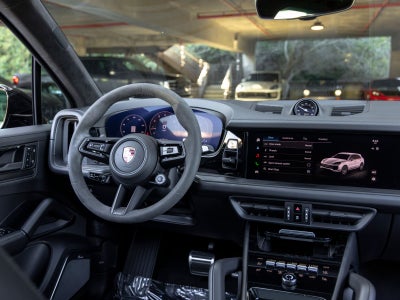 2025 Porsche Cayenne Cayenne GTS