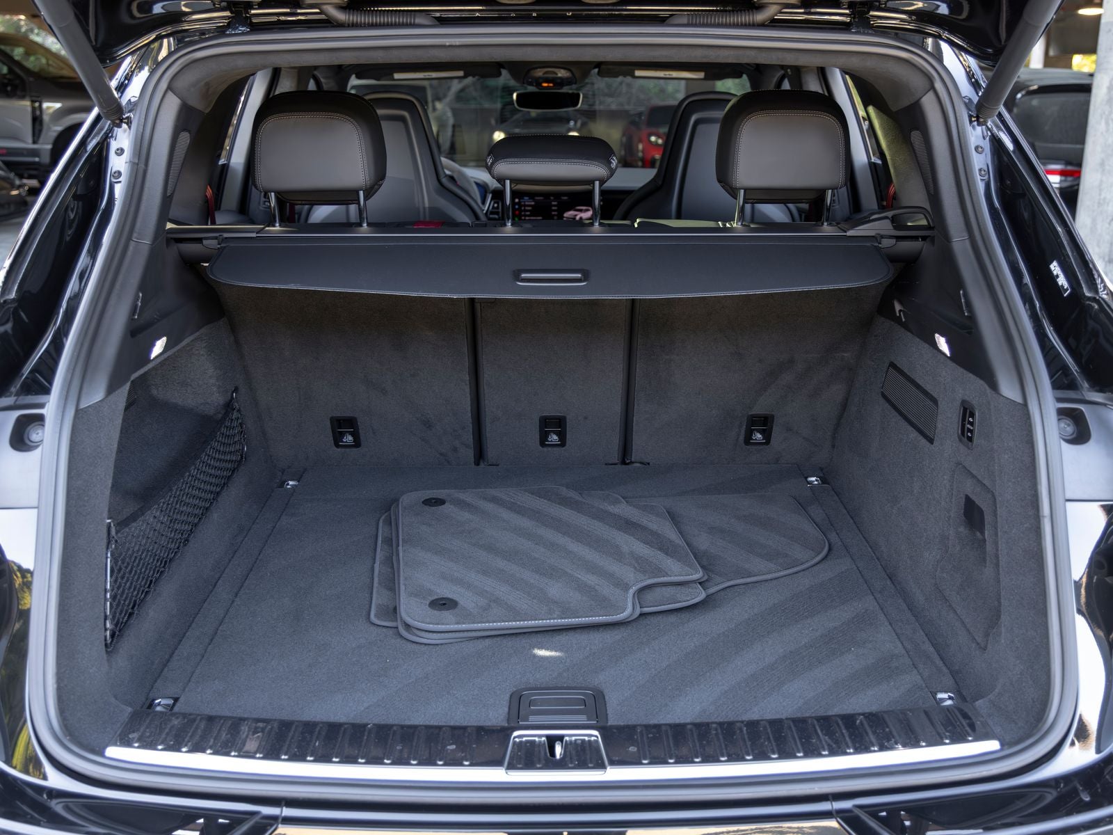 2025 Porsche Cayenne Cayenne GTS