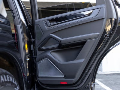 2025 Porsche Cayenne Cayenne GTS