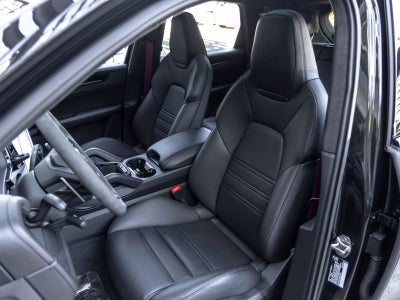 2025 Porsche Cayenne Cayenne GTS