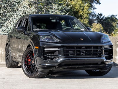 2025 Porsche Cayenne Cayenne GTS