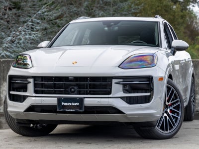 2025 Porsche Cayenne Cayenne GTS