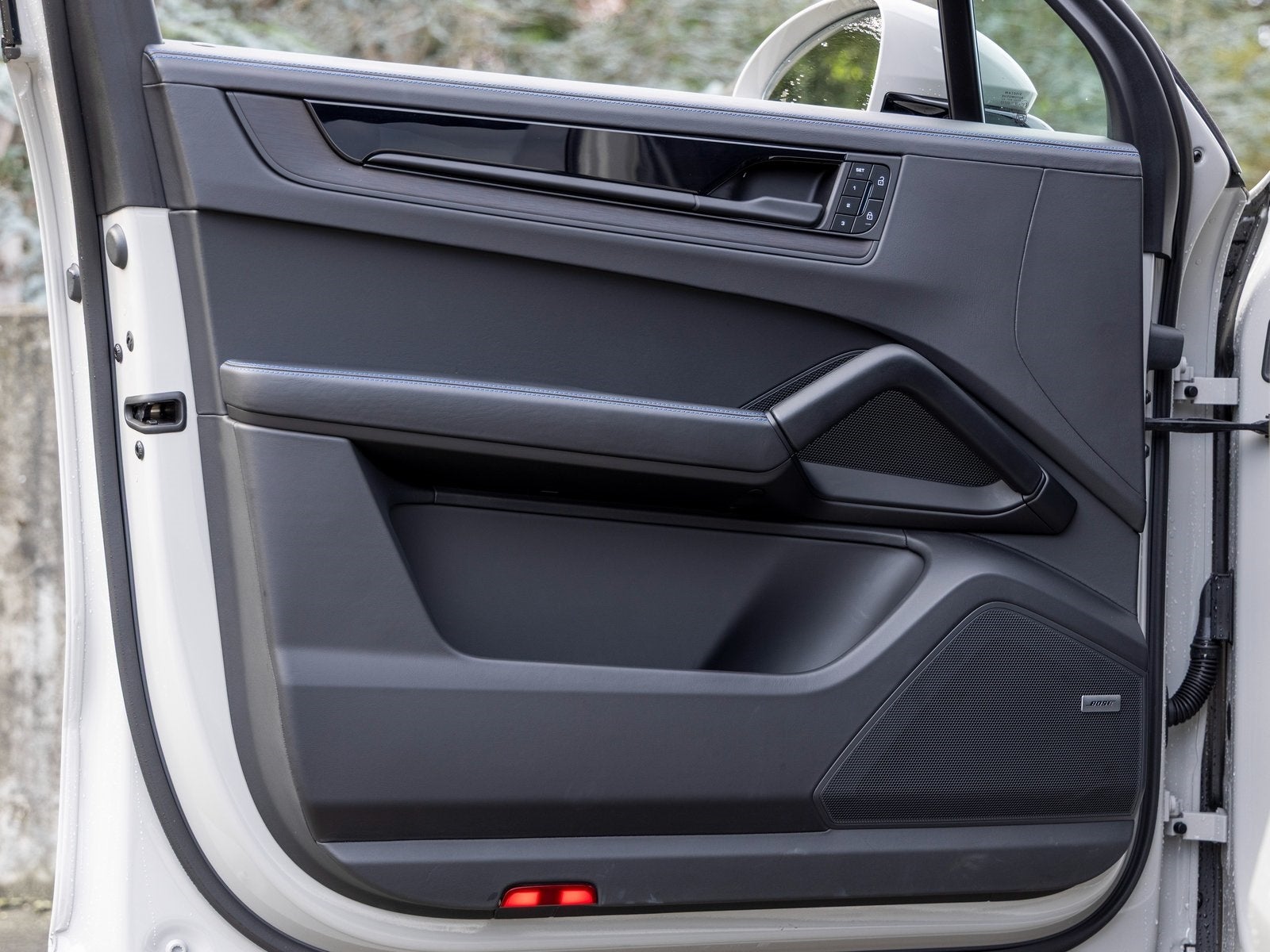 2025 Porsche Cayenne Cayenne GTS