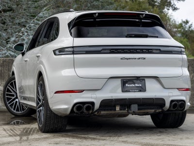 2025 Porsche Cayenne Cayenne GTS