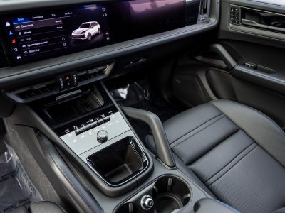 2025 Porsche Cayenne Cayenne GTS