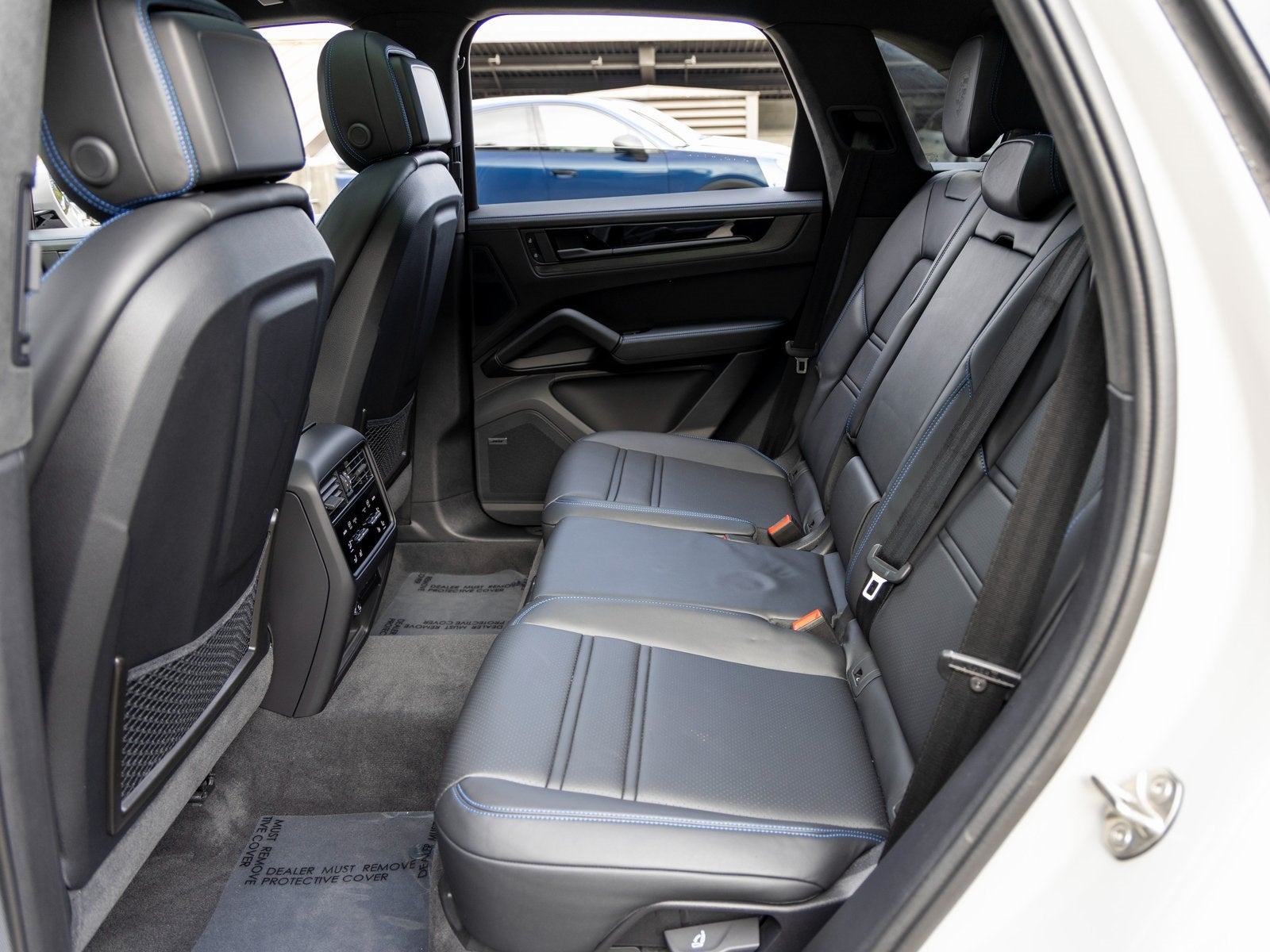 2025 Porsche Cayenne Cayenne GTS