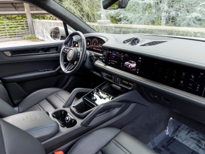 2025 Porsche Cayenne Cayenne GTS