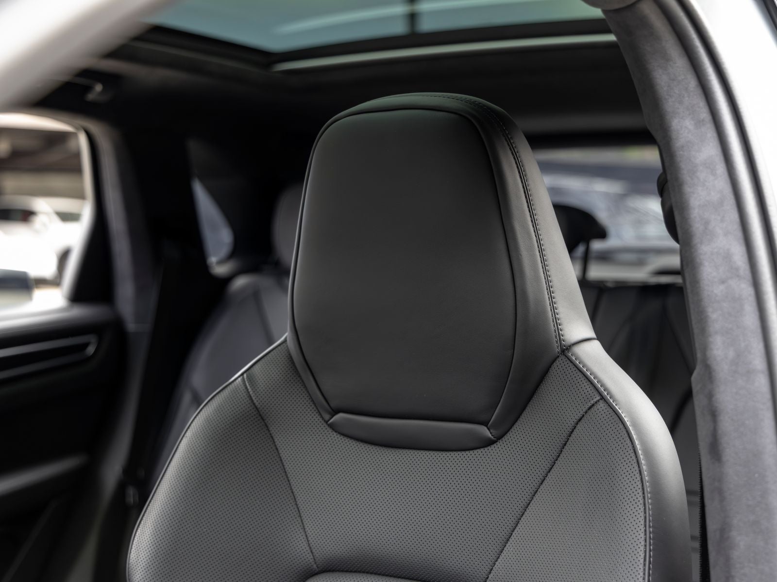 2022 Porsche Cayenne GTS