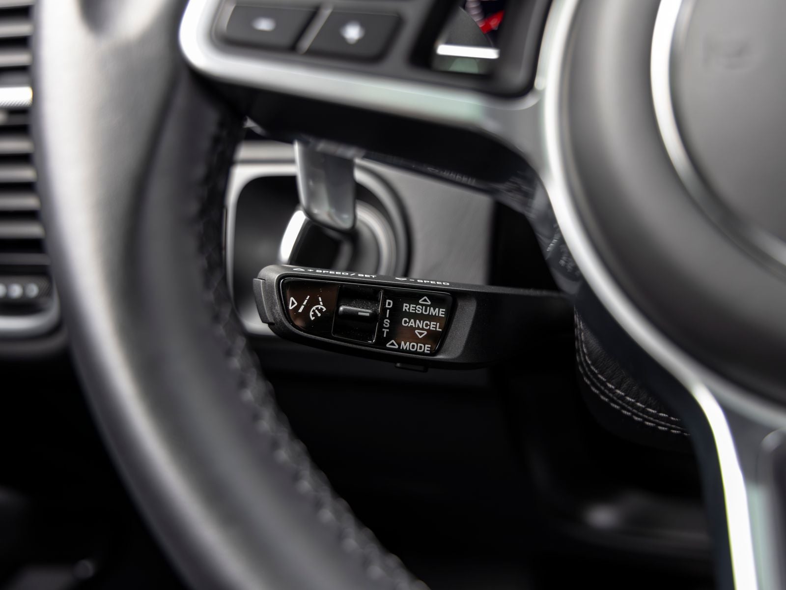 2022 Porsche Cayenne GTS