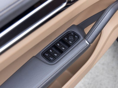 2023 Porsche Cayenne Cayenne GTS (MY23)