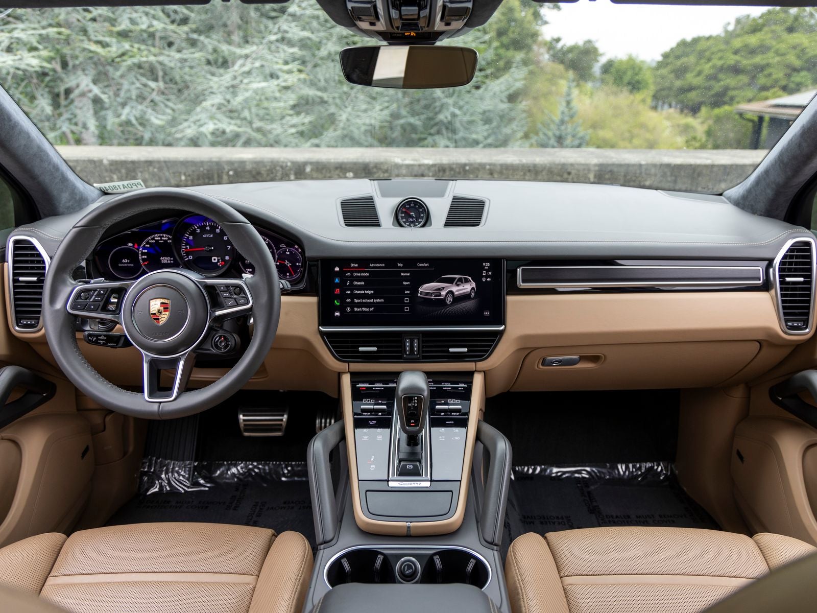 2023 Porsche Cayenne Cayenne GTS (MY23)