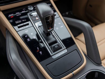 2023 Porsche Cayenne Cayenne GTS (MY23)