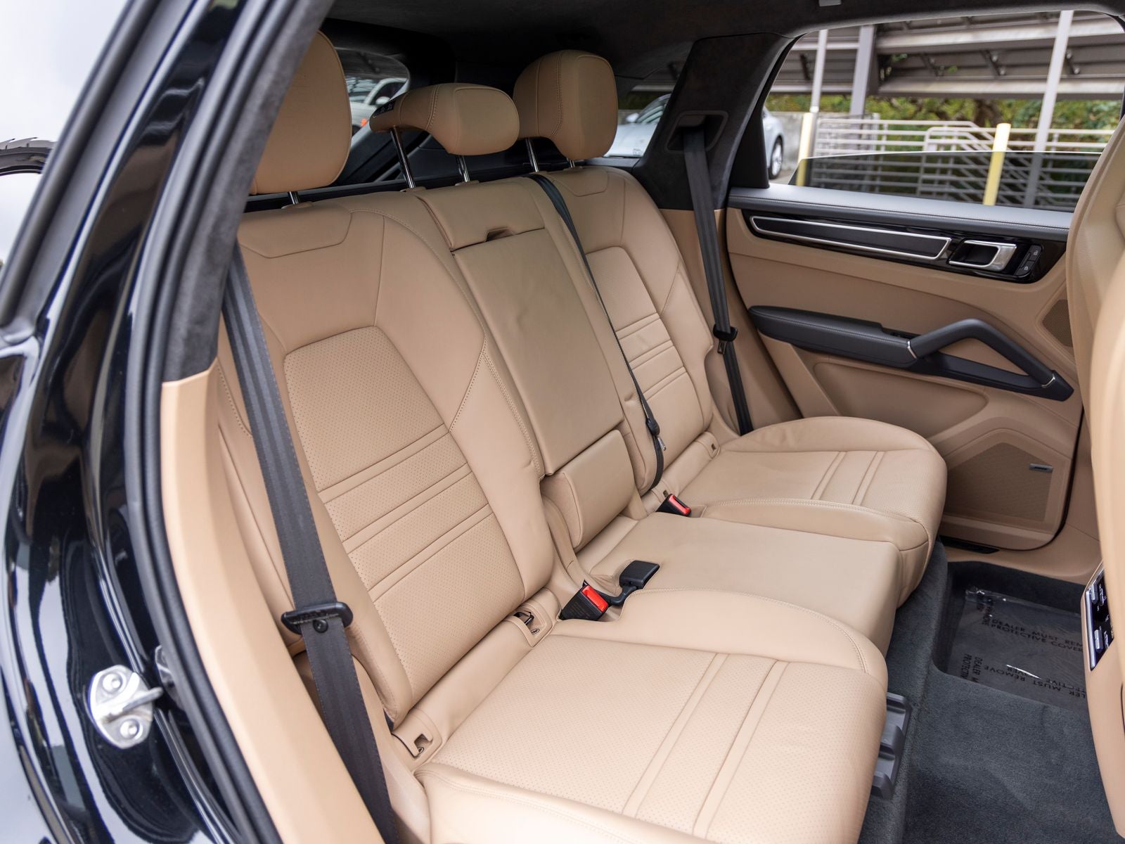 2023 Porsche Cayenne Cayenne GTS (MY23)
