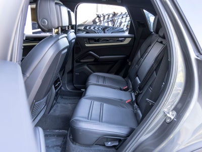 2024 Porsche Cayenne Cayenne S