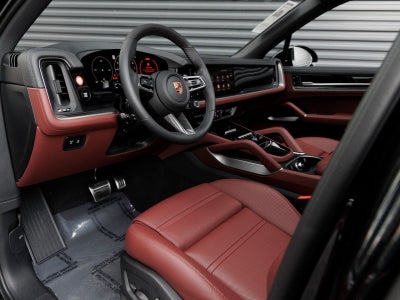 2026 Porsche Cayenne S