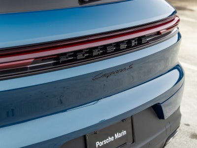 2025 Porsche Cayenne Cayenne S