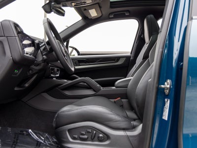 2025 Porsche Cayenne Cayenne S