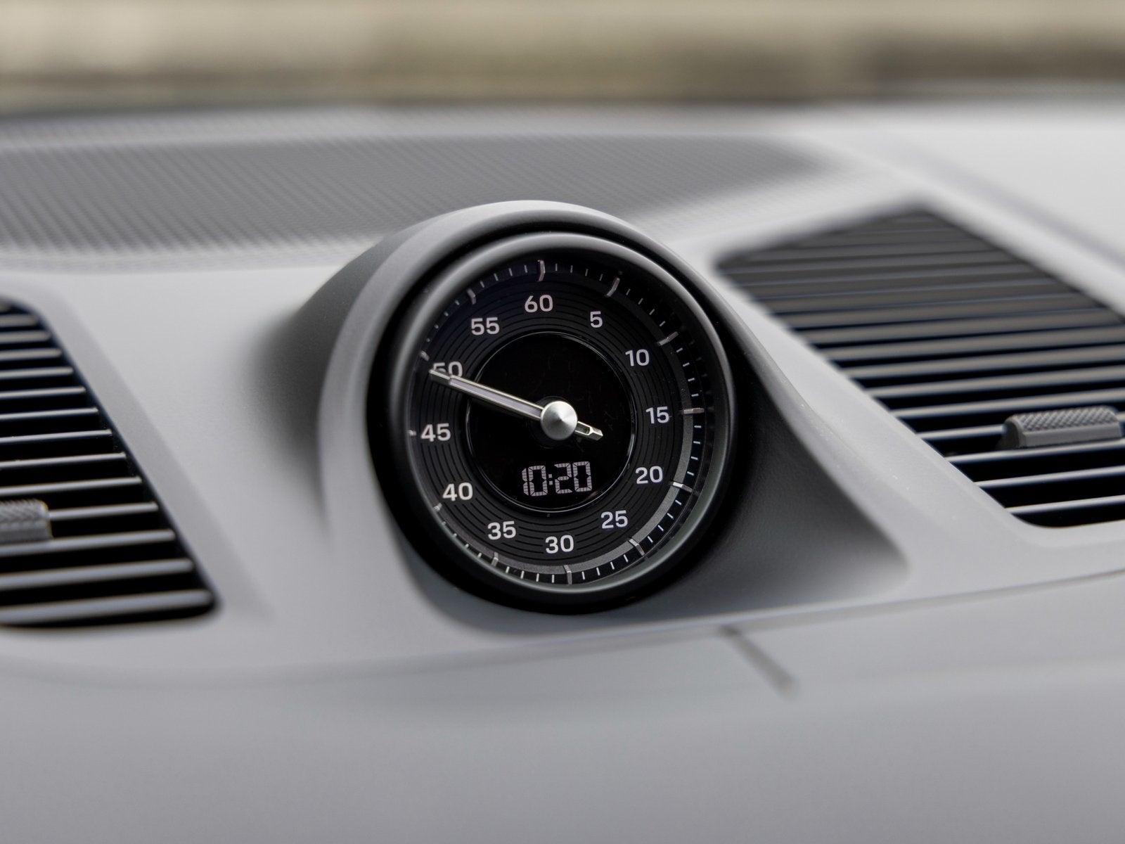 2025 Porsche Cayenne Cayenne S