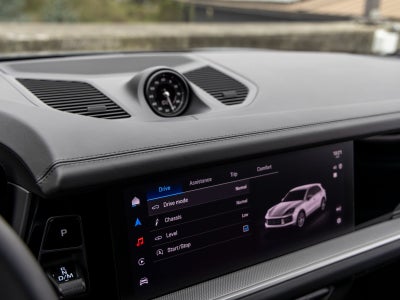 2025 Porsche Cayenne Cayenne S