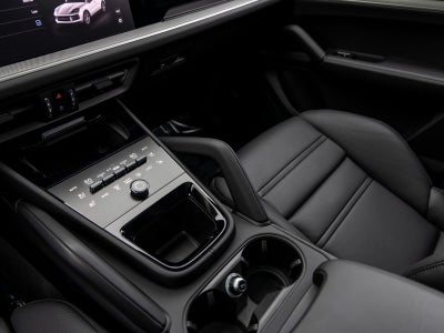 2025 Porsche Cayenne Cayenne S