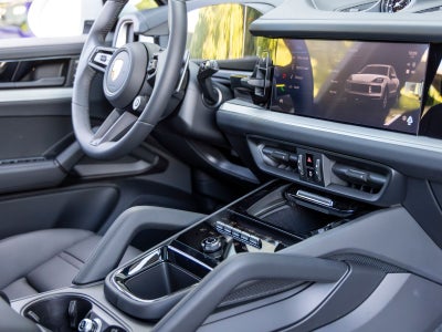 2026 Porsche Cayenne S E-Hybrid