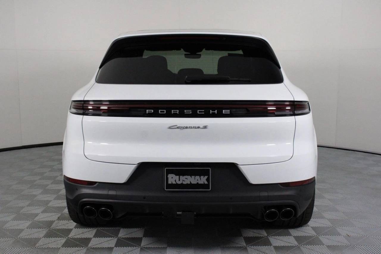 2026 Porsche Cayenne S E-Hybrid