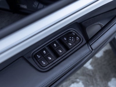 2024 Porsche Cayenne Coupe Base