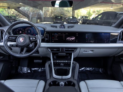 2024 Porsche Cayenne Coupe Base