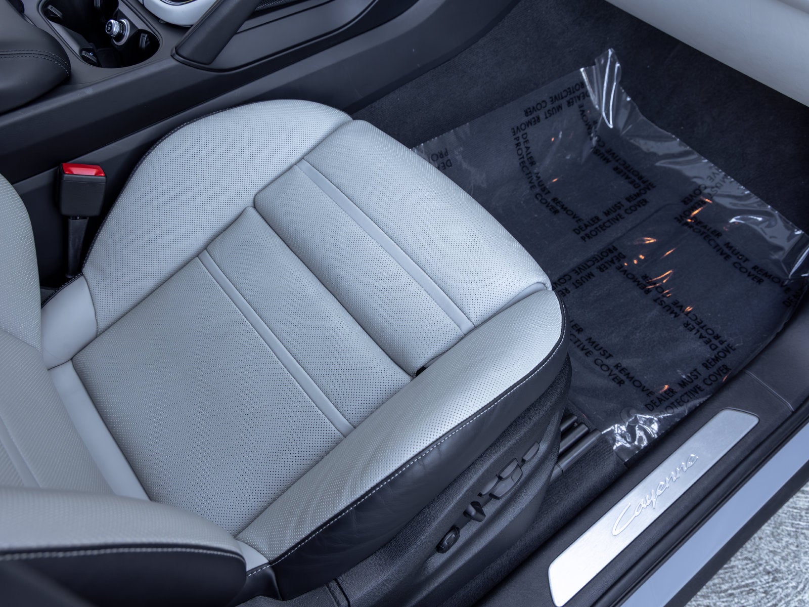 2024 Porsche Cayenne Coupe Base