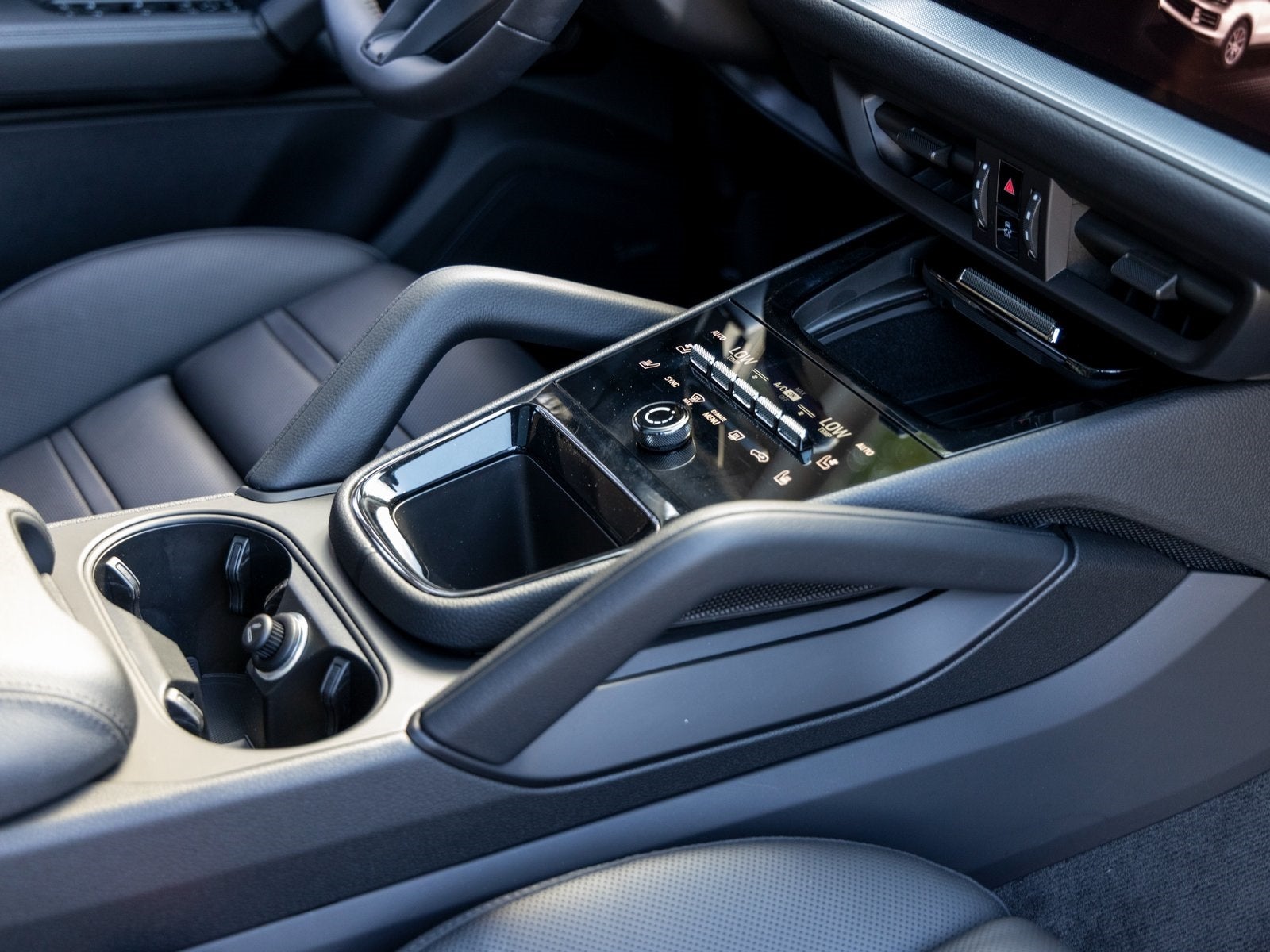 2025 Porsche Cayenne Cayenne Coupe